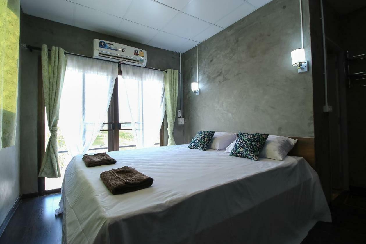 Falik Farm Stay Phra Nakhon Si Ayutthaya Luaran gambar
